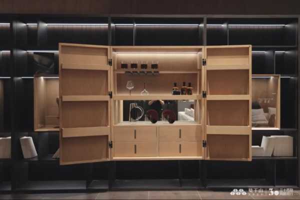 直击广州定制展｜莫干山全屋定制携2025旗舰新品惊艳亮相，火爆出圈！