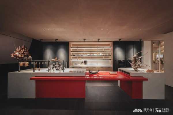 直击广州定制展｜莫干山全屋定制携2025旗舰新品惊艳亮相，火爆出圈！