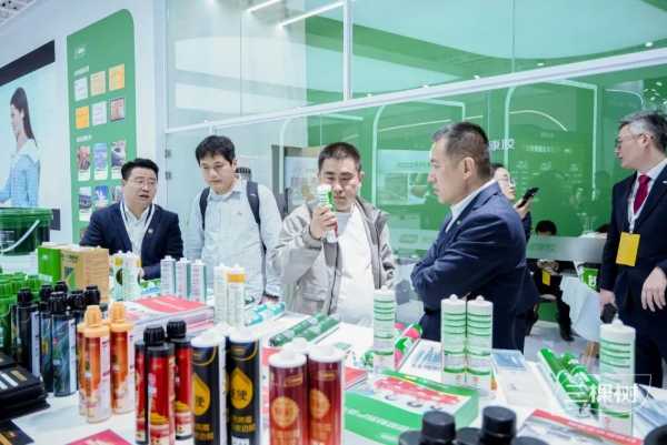 三棵树精彩亮相第31届门窗幕墙新产品博览会