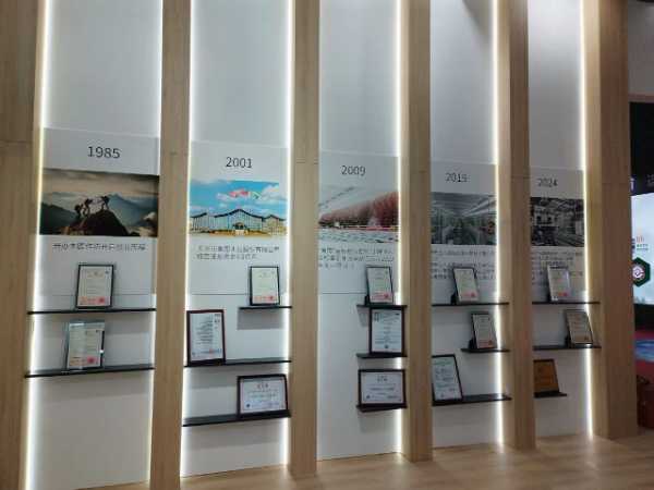 长沙建博会震撼开展丨超大规模引行业聚焦，鲁丽木业展位人气鼎沸