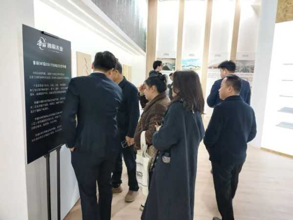 长沙建博会震撼开展丨超大规模引行业聚焦，鲁丽木业展位人气鼎沸