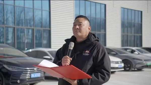 硬战2025丨 团团圆圆板材出征仪式