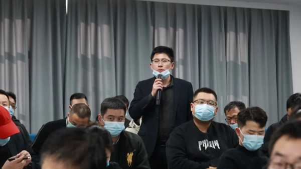 踔厉奋发 赓续前行丨新港商学院干部班培训打响新年发令枪！