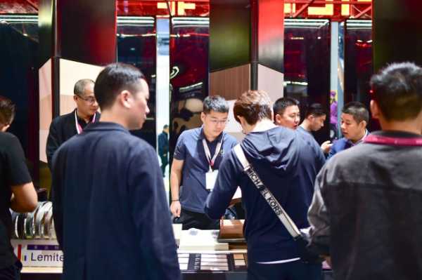 “奔赴山海 共赴时光” 北新木业2025春季饰面板新品发布会成功召开