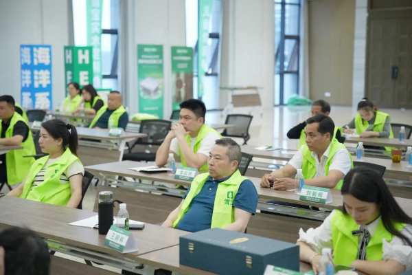 同行致远，无畏征程，2025雪宝株洲地区核心经销商研讨会圆满成功