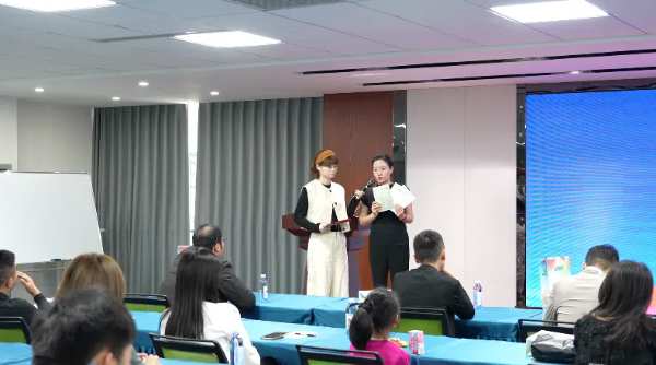 品质家居源头大揭秘：新港集团迎来业主考察团