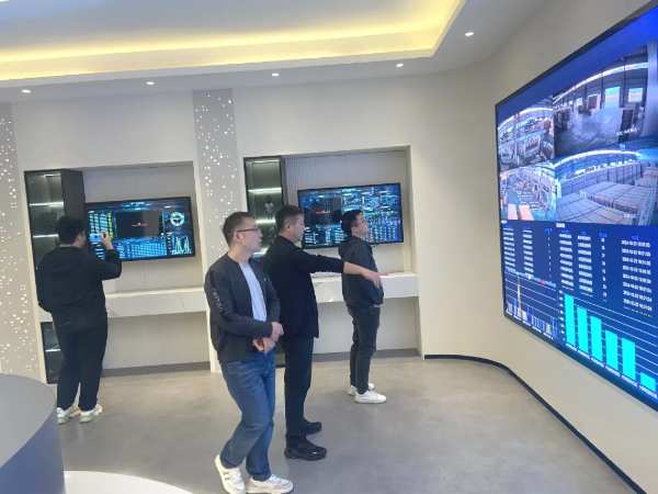 强化合作 提效服务丨贝壳圣都招采高层一行探访大王椰