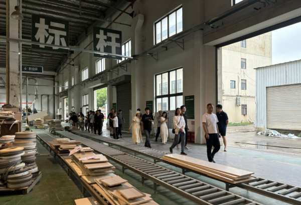 百城千厂·走进标杆｜酷家乐走进圣鹿工厂，经验分享干货满满！