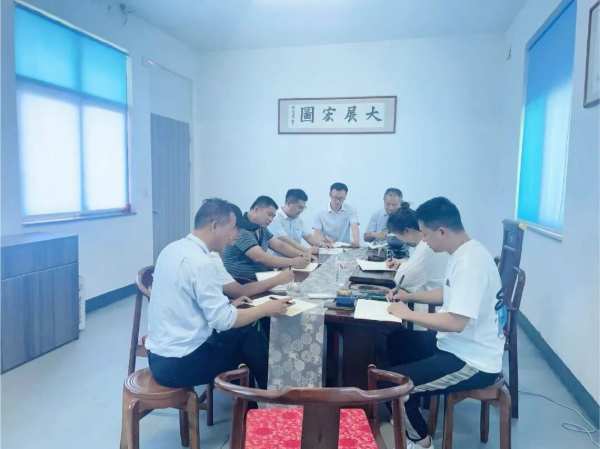 真帮扶实落地：韩氏板材赋能南通超级仓，深化经销商盈利营销模式