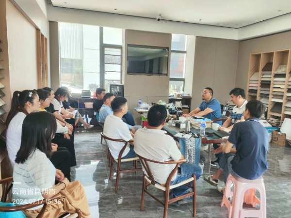 新港仿生精板数字赋能行火热进行中！已与超200家定制工厂达成合作！