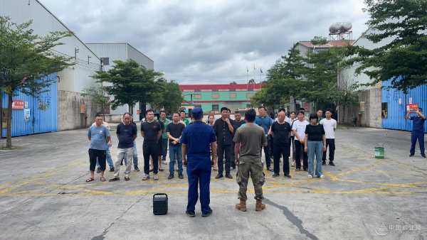 安全无小事！钦州浦北泉水镇消防站联合政府在伟新木业投资集团开展消防演练活动！