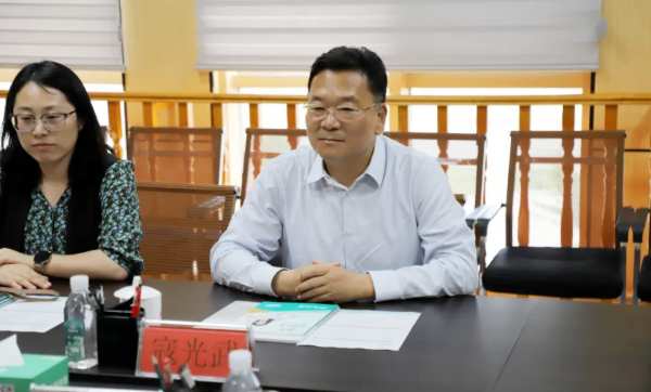 万华化学集团总裁寇光武一行到鲁丽木业考察交流