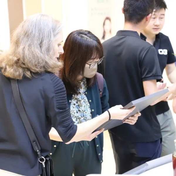 鲁丽木业｜2024中国广州定制家居展首日——现场火爆，势不可挡！