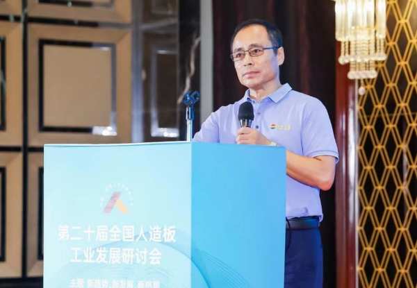 华盛新人造板总经理于宝利：用匠心造良“芯”好板材