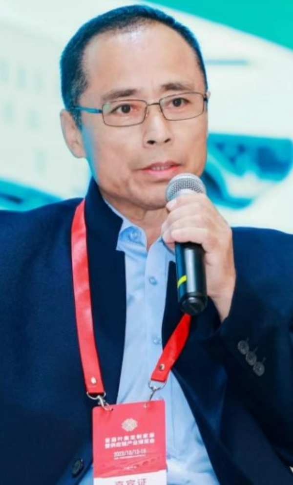 华盛新人造板总经理于宝利：用匠心造良“芯”好板材