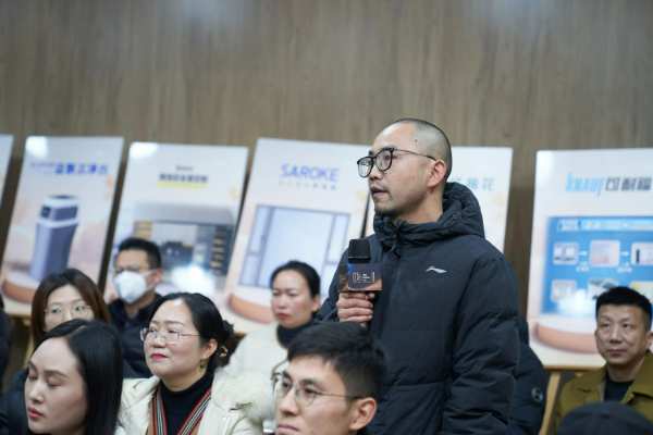 经销商动态｜襄阳红棉花经销商参与湖北设计千人计划·襄阳站启动礼