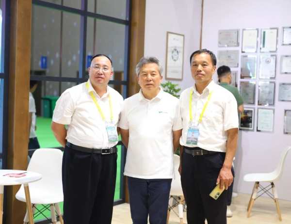 多图直击丨千年舟再出发，亚运品质领航菏泽林交会
