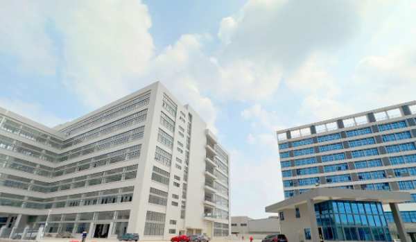 广东省定制家居协会秘书长曾勇先生一行莅临志华集团并参观欣创智能智造基地
