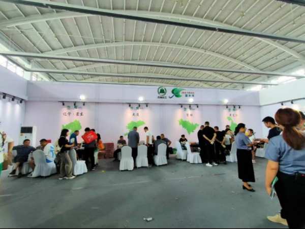 “露水河”品牌参展2023年中国·沈阳国际家博会圆满成功