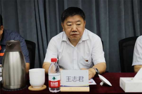 天坛木业公司2023年半年度工作会议暨第 一届职代会第三次会议圆满召开