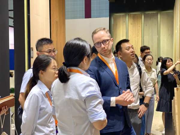 直击—兔宝宝地板上海DOMOTEX asia地材展 精彩盛况！