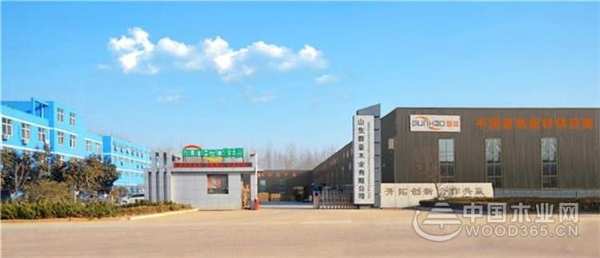 引领突破 群豪斩获“阻燃板十大品牌”奖项