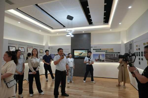 质造行·走进兔宝宝石膏板工厂，探究绿色“自主智造”