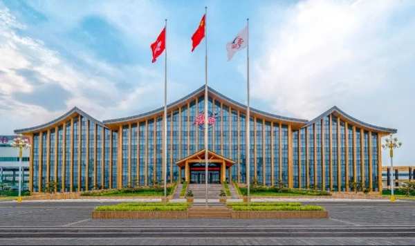 智能制造·融通未来|中国板材与定制家居大会鲁丽木业获得多项殊荣！