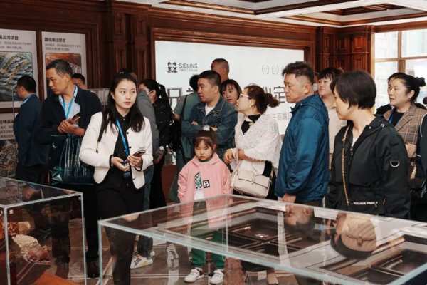 「凝心聚势·携手共赢」兄弟木业2023年优秀经销商会议圆满成功