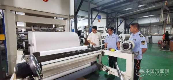 坚持绿色发展理念！广西伟新木业投资集团荣获“中国绿色产品认证”！