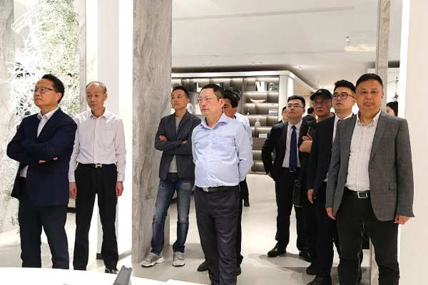 深化交流 赋能发展 | 上海产业创意设计协会TOP装企莅临云峰莫干山参观交流