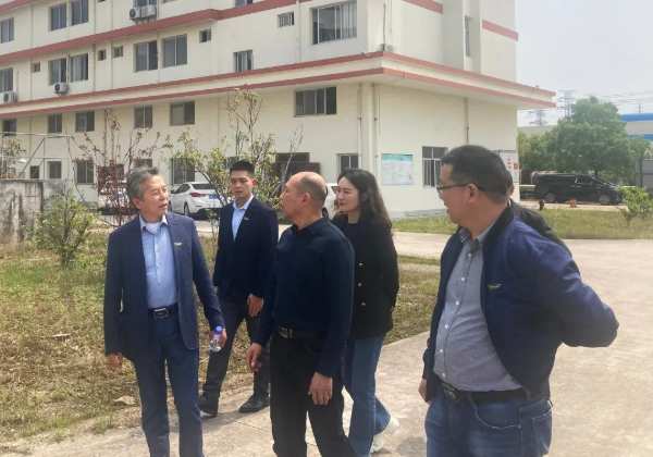 千年舟董事长陆铜华一行赴和其昌集团考察指导