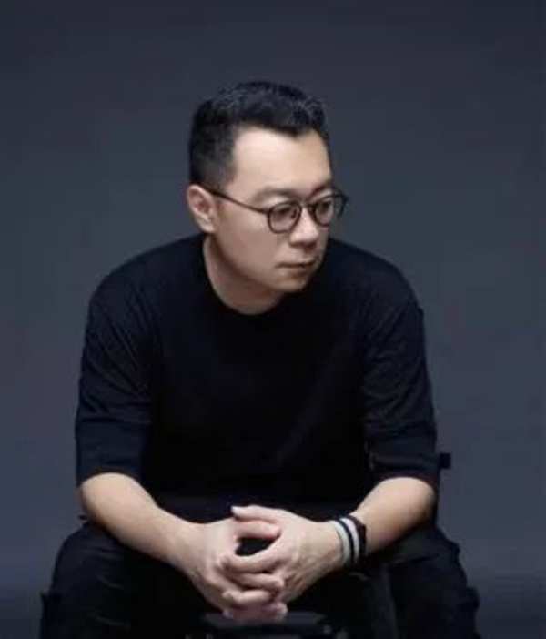 共谋良策，凝聚共识丨唐忠汉对德鲁尼高端定制进行重新定位