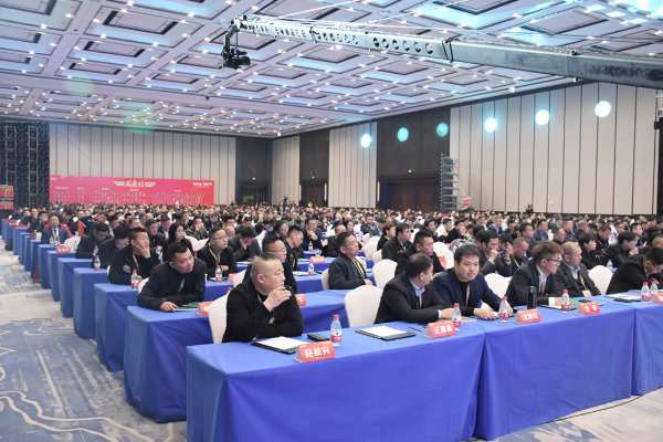 云涌峰起 征途2023 |云峰莫干山全国经销商峰会圆满举行