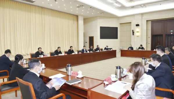 江西鲁丽木业董事长葛立军受邀参加江西省企业家座谈会