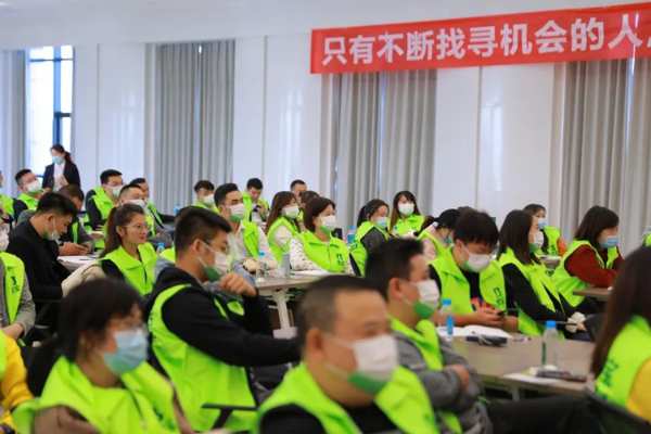 网红计划·2022华南营销中心雪宝优装首届“抖音特训营”启动会圆满成功