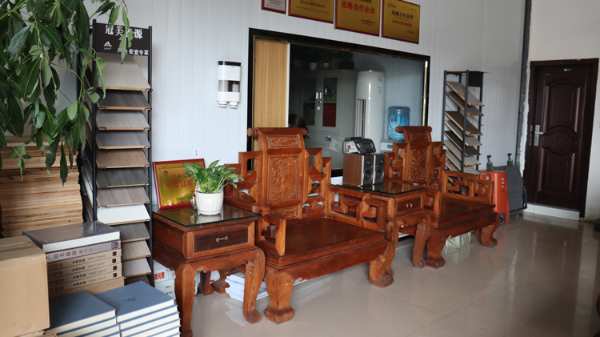 办公环境焕新颜 伟新集团展风采