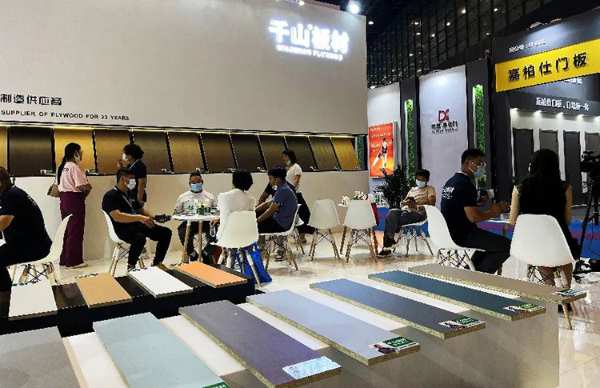 展会直击|千山板材惊艳亮相郑州家具产业博览会！