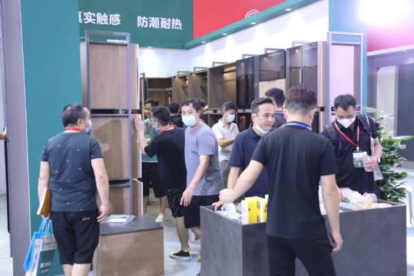【专访】韩氏板材南区总监张腾：“明星+黑科技”双重赋能，全面拓展广西市场！