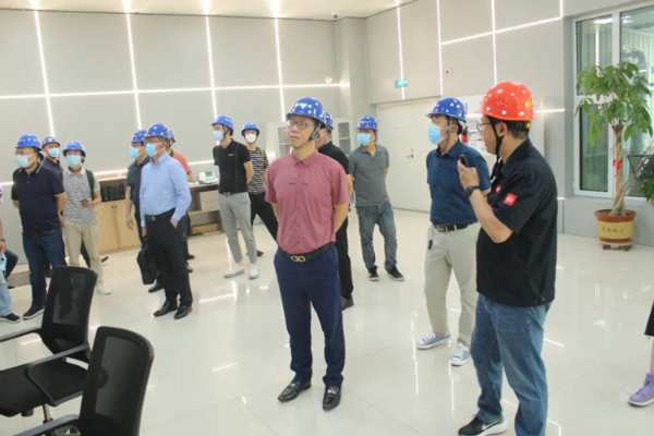 鲁丽木业召开2022年行业技术研讨会