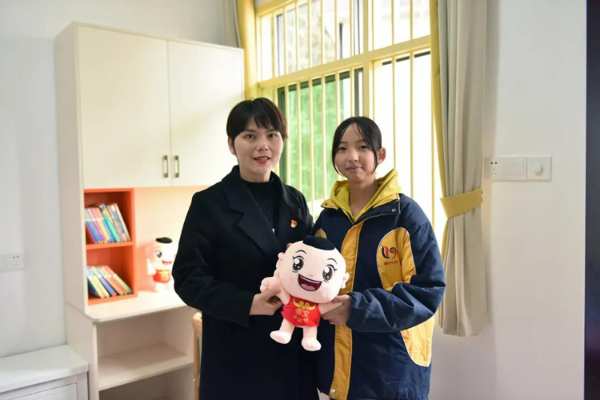 爱心公益丨雪宝为爱筑家，成功援建“团团希望小屋”