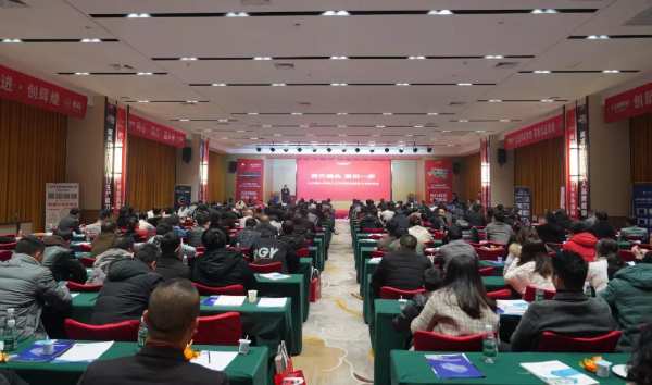 百尺赣头 更进一步丨大王椰江西区域2022新品品鉴暨大商财富会圆满成功！