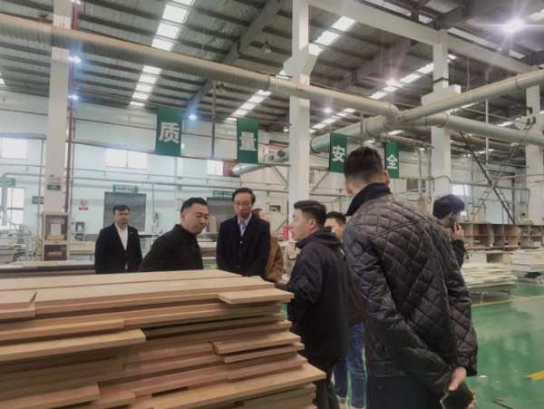 麦品集团项董事长携管理层赴圣鹿国际参访交流 