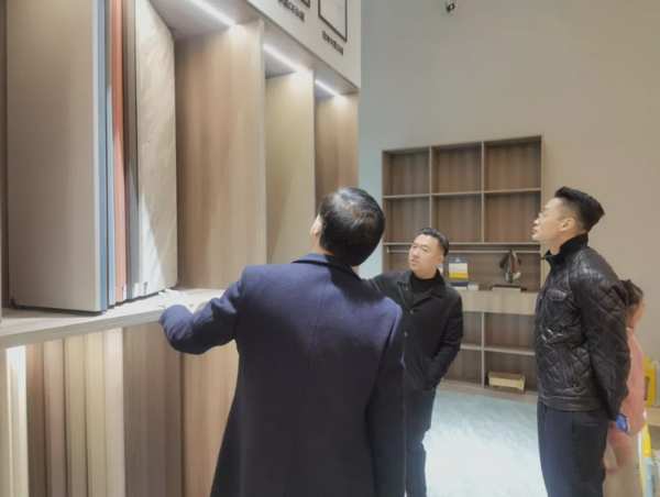 麦品集团项董事长携管理层赴圣鹿国际参访交流 
