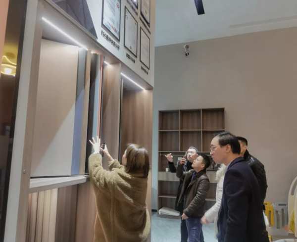 麦品集团项董事长携管理层赴圣鹿国际参访交流 