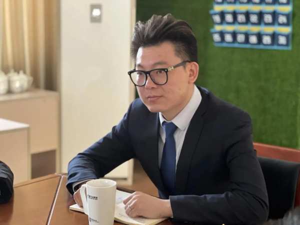 强化装企合作 携手共创共赢 | 热烈欢迎都都装饰领导一行莅临莫干山地板参观交流！