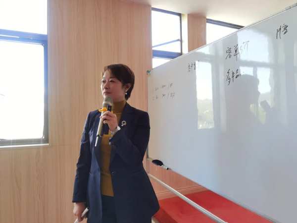 圣鹿集团 “解放老板 业绩倍增”实战运营销售培训会议圆满成功！