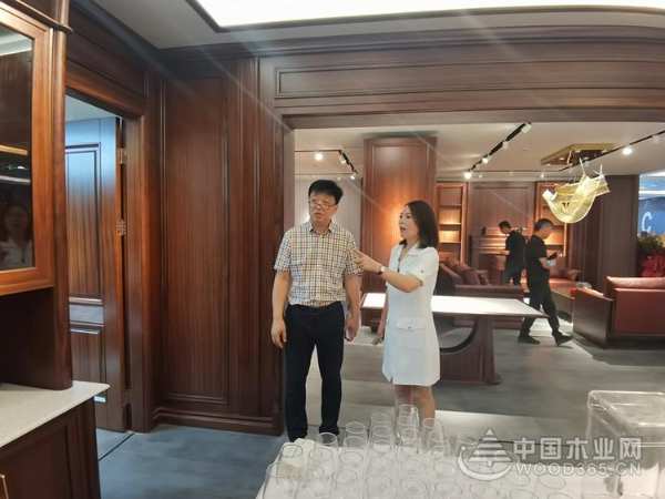 立足高端！融境全案艺术木作临沂店隆重开业！
