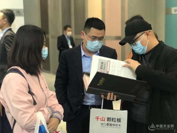 千山板材大放异彩  全屋定制家居展满载而归！