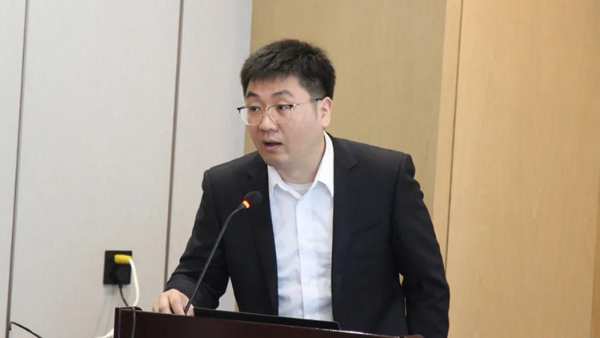 团体标准《难燃浸渍胶膜纸饰面胶合板和细木工板》第 一次起草会议在灵寿召开